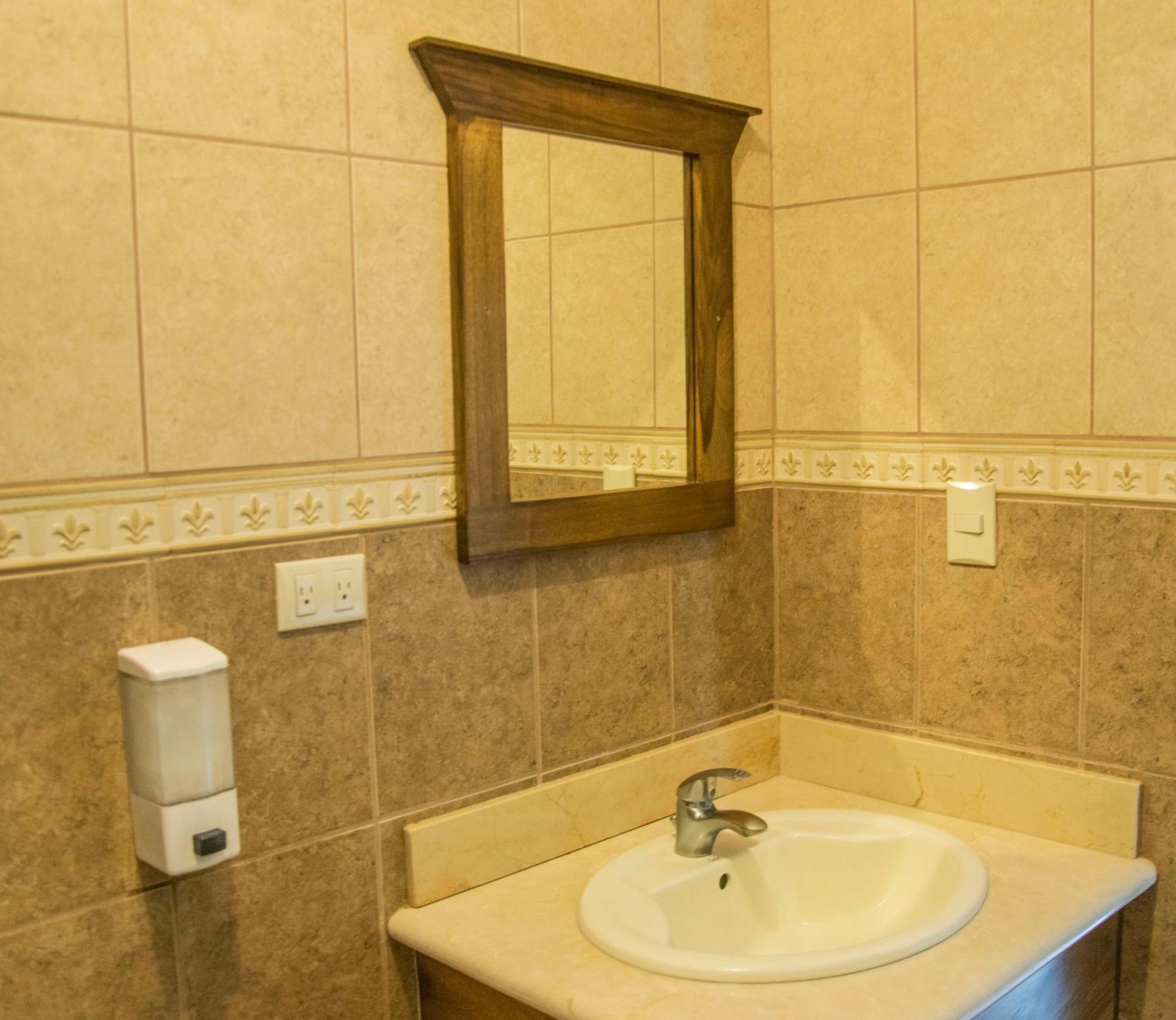 Hotel Pacuare Siqurres Da Alegria Phòng bức ảnh